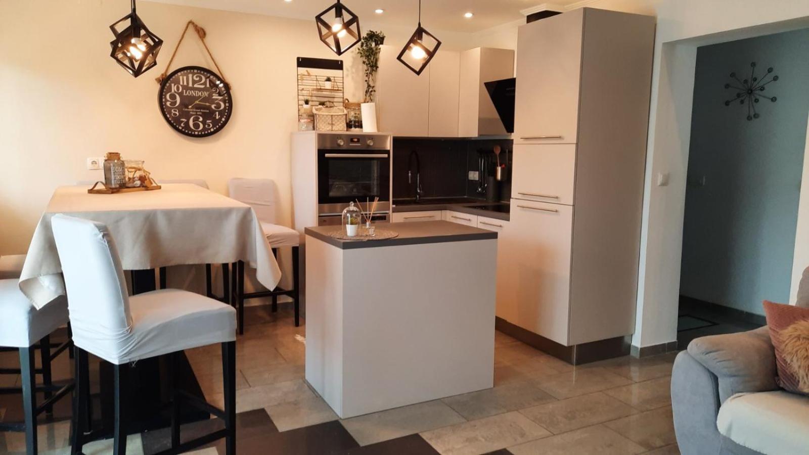 Apartment Dino Selce Buitenkant foto